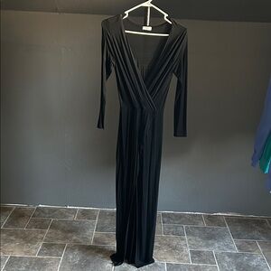 Elegant Black Long Sleeve Split Dress